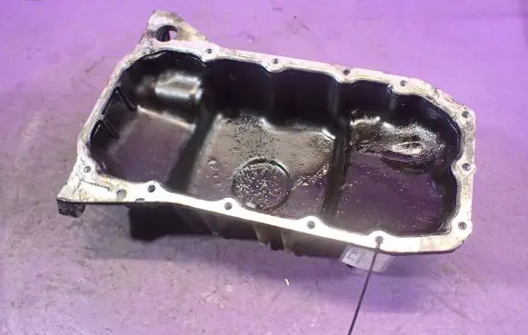 Ford Focus C-MAX Oil sump 98MM6675AB