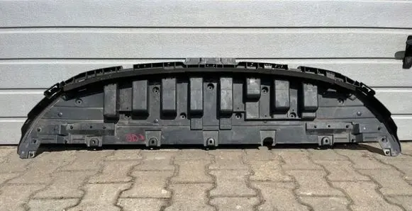 Front bumper skid plate/under tray