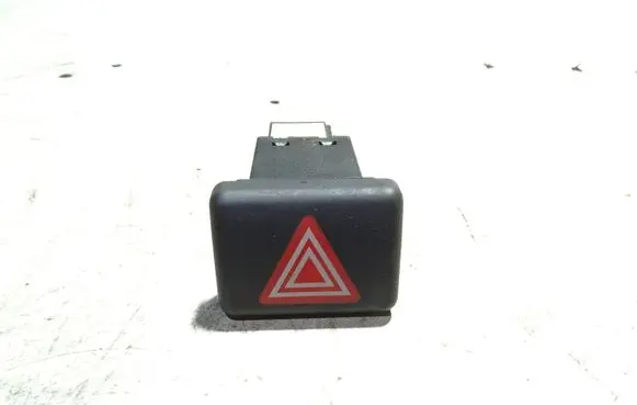 Audi A4 S4 B7 8E 8H Hazard light switch 8E0941509
