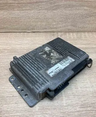 Renault Scenic I Engine control unit/module ECU 7700875744 S115300218B