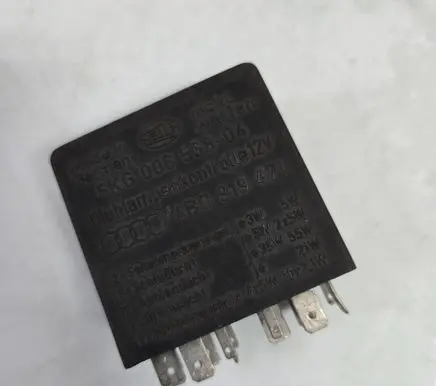 Audi A4 S4 B5 8D Other relay 4B0919471 5KG00656804