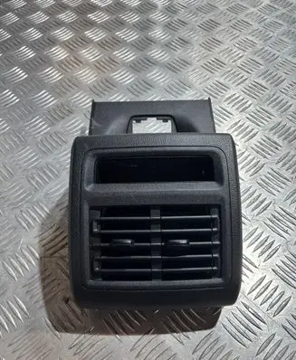 Volkswagen Golf VIII Rear air vent grill 5H0864298