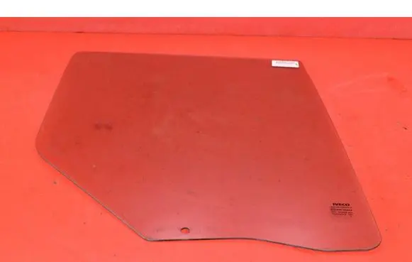 Fiat Iveco Daily Front door window glass four-door 