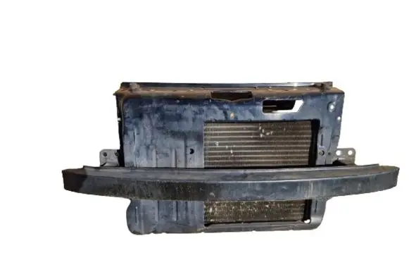 Volkswagen Fox Front bodywork piece 5Z0805588F