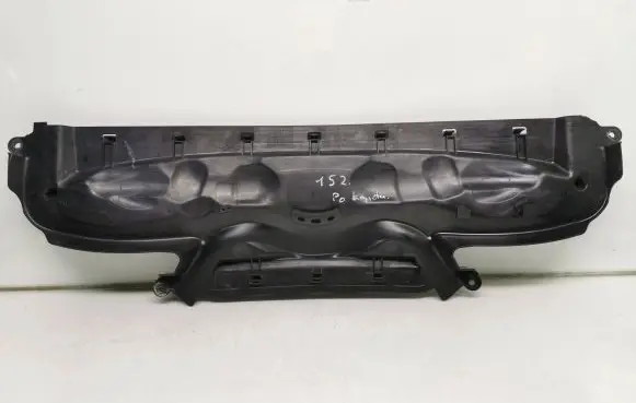 Mercedes-Benz E W211 Bonnet wind deflector 2118800036 Sp3965