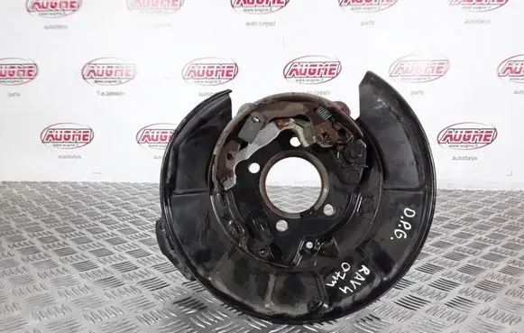 Rear wheel hub spindle/knuckle