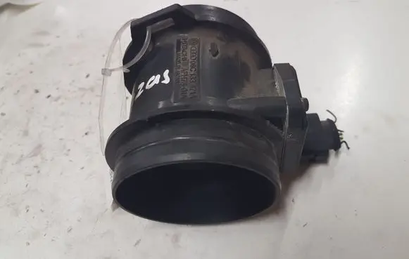 Audi A4 S4 B7 8E 8H Mass air flow meter 06C133471A