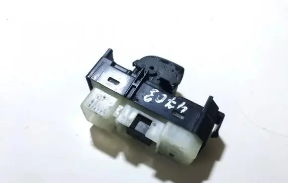 Toyota Avensis Verso Electric window control switch 8403044020 84030-44020