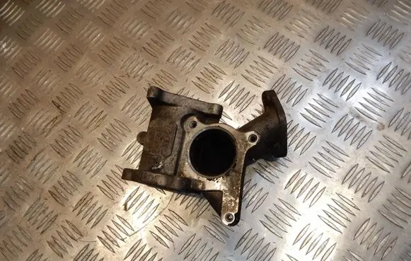 Volkswagen PASSAT B6 EGR valve cooler bracket 03G129637A B623