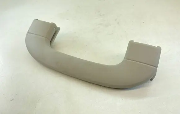 Mercedes-Benz B W245 Front interior roof grab handle A1698100151
