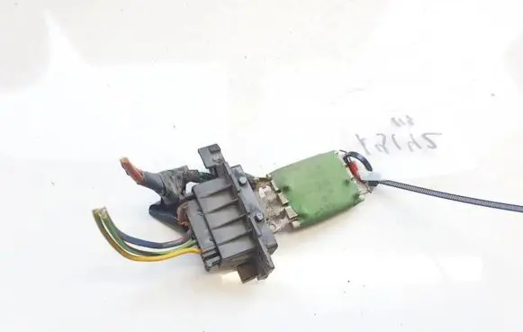 Fiat Grande Punto Heater blower motor/fan resistor a51002300
