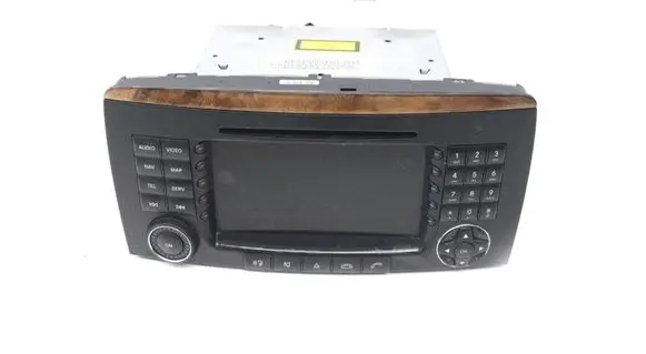 Mercedes-Benz R W251 Radio/CD/DVD/GPS head unit A2518200979 A2038270062