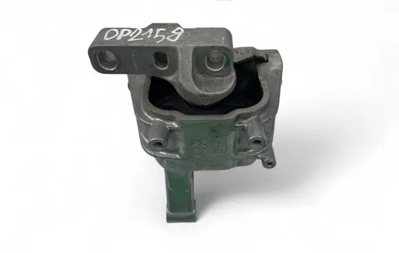 Engine mount bracket