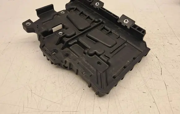 Hyundai i30 Battery tray 37150S0000
