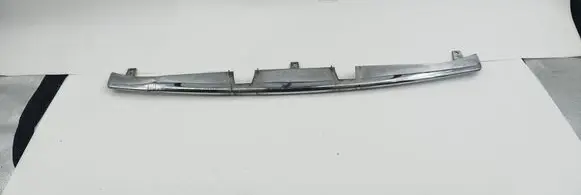 Jaguar XK8 - XKR Front bumper splitter molding 