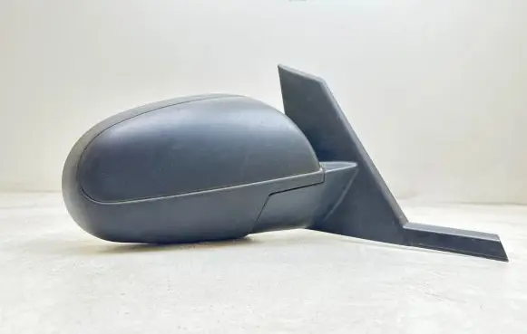 Mitsubishi Colt Manual wing mirror E9014259