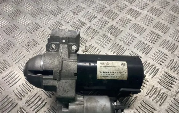 BMW 5 F10 F11 Starter motor 8574102 12418574102