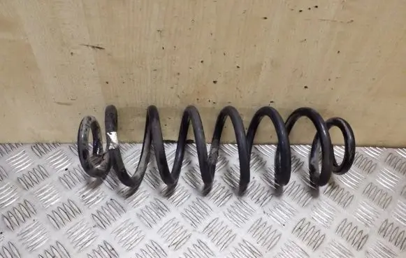 Skoda Superb B8 (3V) Rear coil spring 3Q0511115M