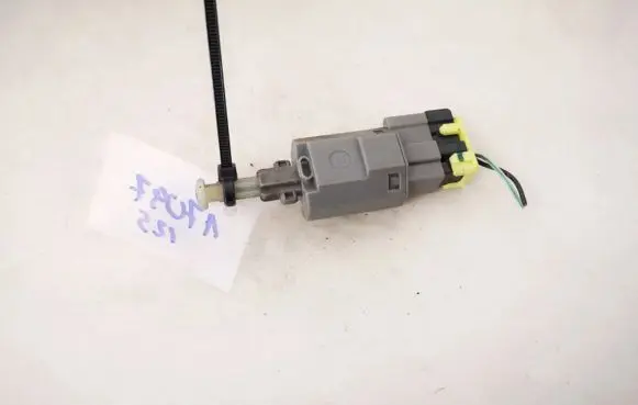 Mazda 323 Brake pedal sensor switch ga2c6649y