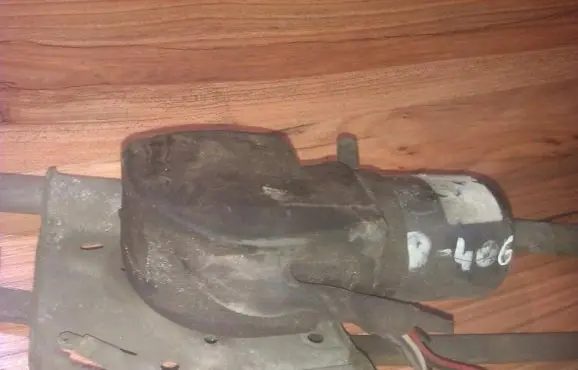 Peugeot 406 Wiper motor
