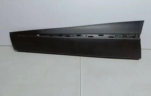 Renault Captur Front door trim (molding) 808778404R LD154