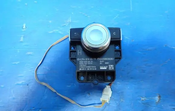 Mercedes-Benz C W204 Multifunctional control switch/knob A2048700579 A2048700979 11073427