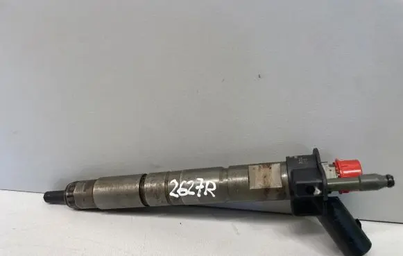 BMW X5 E70 Fuel injector 780542803 0445116024