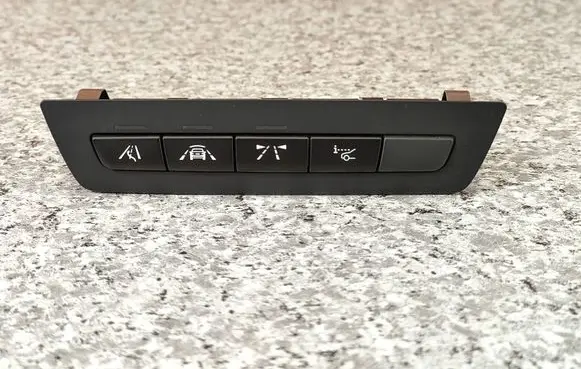 BMW 5 F10 F11 Other switches/knobs/shifts 9247369