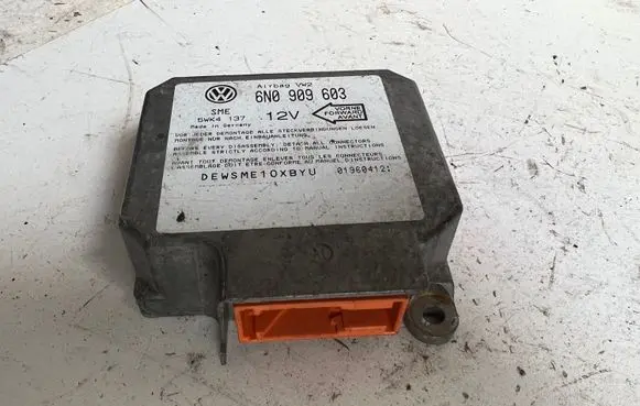 Volkswagen Golf IV Airbag control unit/module 6N0909603