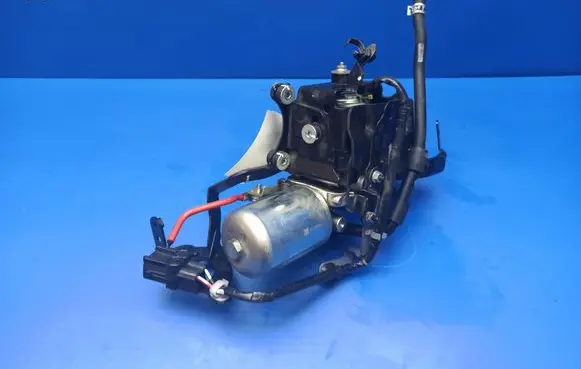Toyota C-HR I Brake booster 4707047080