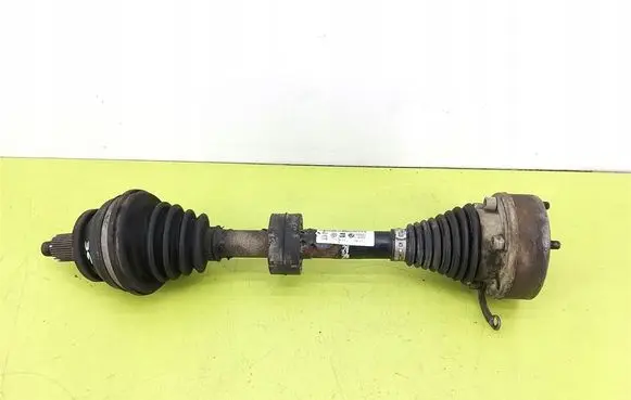 Skoda Fabia Mk2 (5J) Front driveshaft 6RO407763K