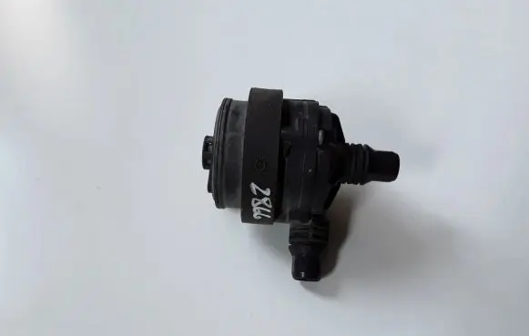 Mini Cooper Countryman F60 Electric auxiliary coolant/water pump 8679885