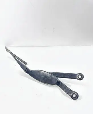 Mercedes-Benz C W205 Front wiper blade arm A2058240219