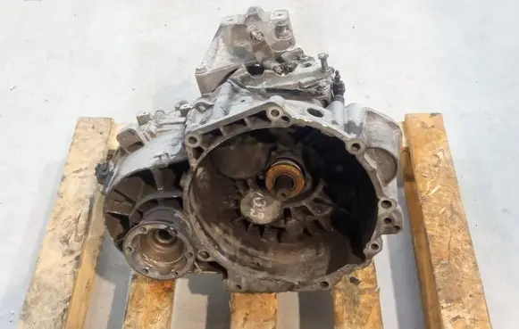 Volkswagen Golf IV Manual 5 speed gearbox FMH