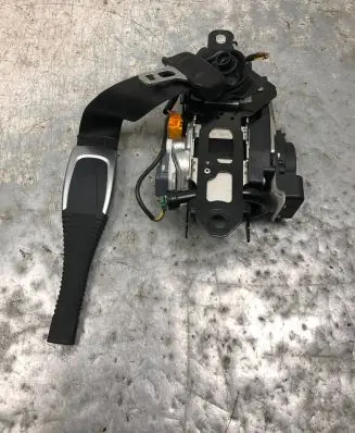 Mercedes-Benz S AMG W222 Front seatbelt 634419300A