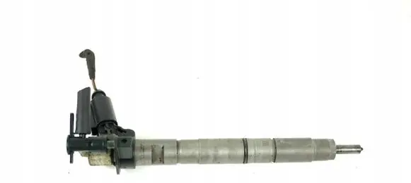 Audi A4 S4 B6 8E 8H Fuel injector 03L130277