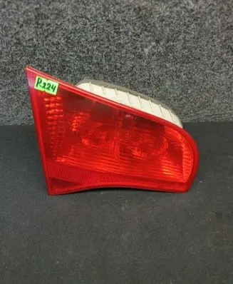 Audi A4 S4 B7 8E 8H Tailgate rear/tail lights 8E9945093