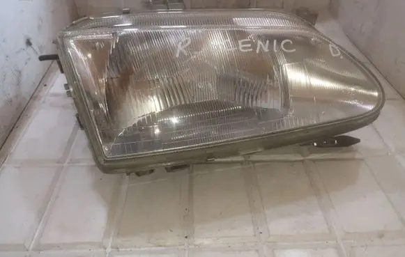 Renault Scenic I Headlight/headlamp 37701672735 7700831463H