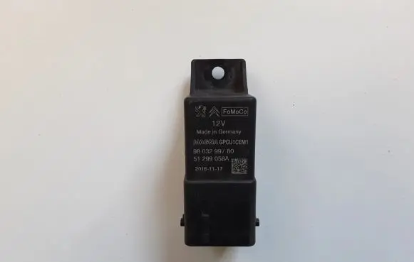 Ford S-MAX Glow plug pre-heat relay 9803299780