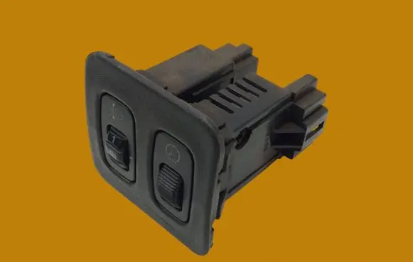 Mitsubishi Pajero Light switch