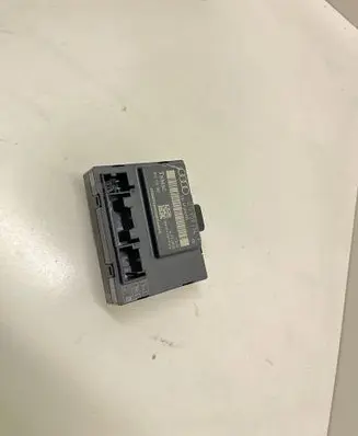 Audi A6 S6 C6 4F Door control unit/module 4F0959794 4F0910795