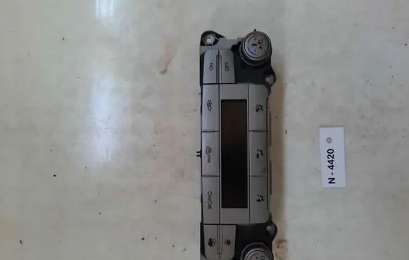 Ford Mondeo MK IV Climate control unit 7S7T18C612AF