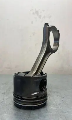 Land Rover Range Rover Sport L320 Piston with connecting rod 368DT
