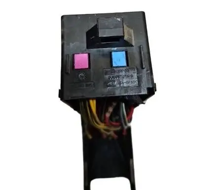 Skoda Roomster (5J) Fuse module 5j0937615c