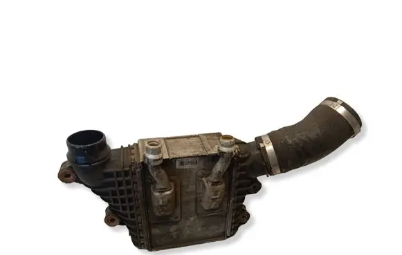 Land Rover Discovery Sport Intercooler radiator GJ329L440AD