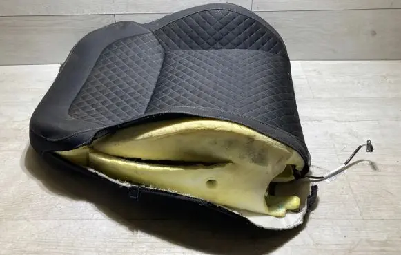 Skoda Superb B8 (3V) Seat trim 3v0963557l