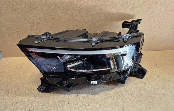 Opel Mokka B Headlight/headlamp MOKKABMATRIX
