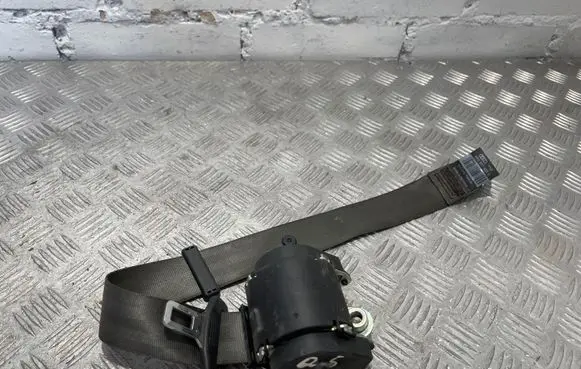 Audi Q5 SQ5 Rear seatbelt 610307000