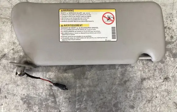Cadillac CTS Sun visor