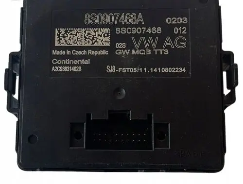 Audi TT TTS RS Mk3 8S Gateway control module 8S0907468A